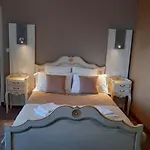 De La Barbacane 3* 티파우제스