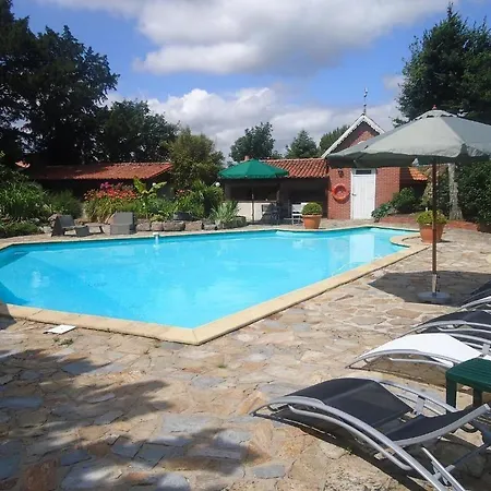 Hotel De La Barbacane 3*