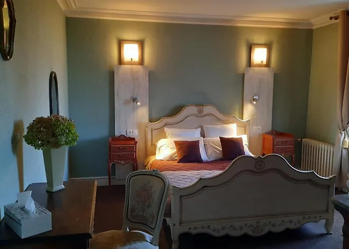 Hotell De La Barbacane 3*