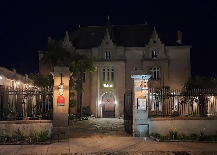 De La Barbacane Tiffauges