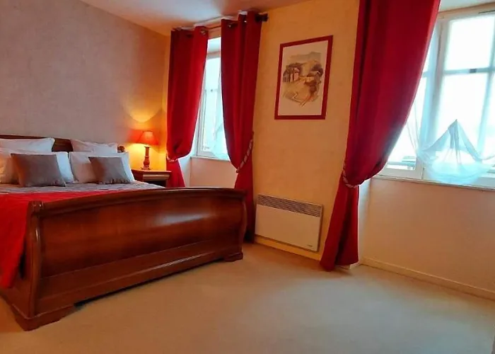 Hotell De La Barbacane 3*