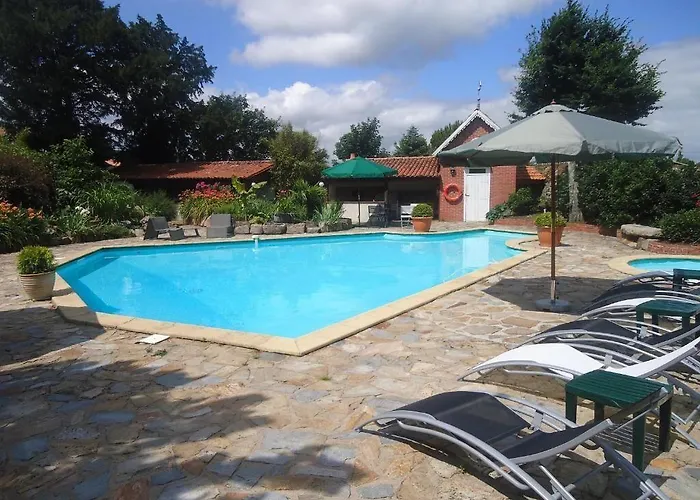 Hotell De La Barbacane 3*