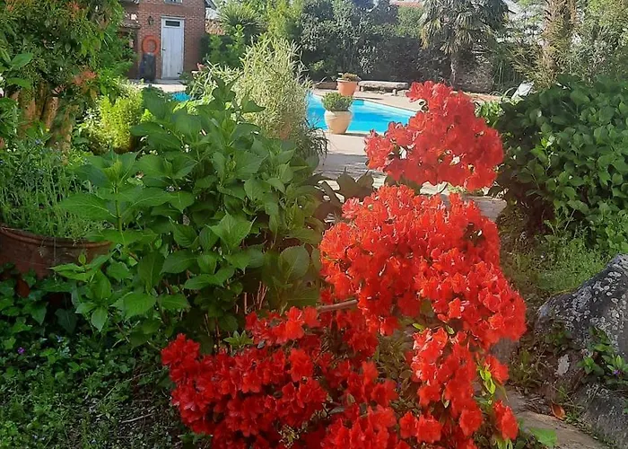 De La Barbacane 3* Tiffauges